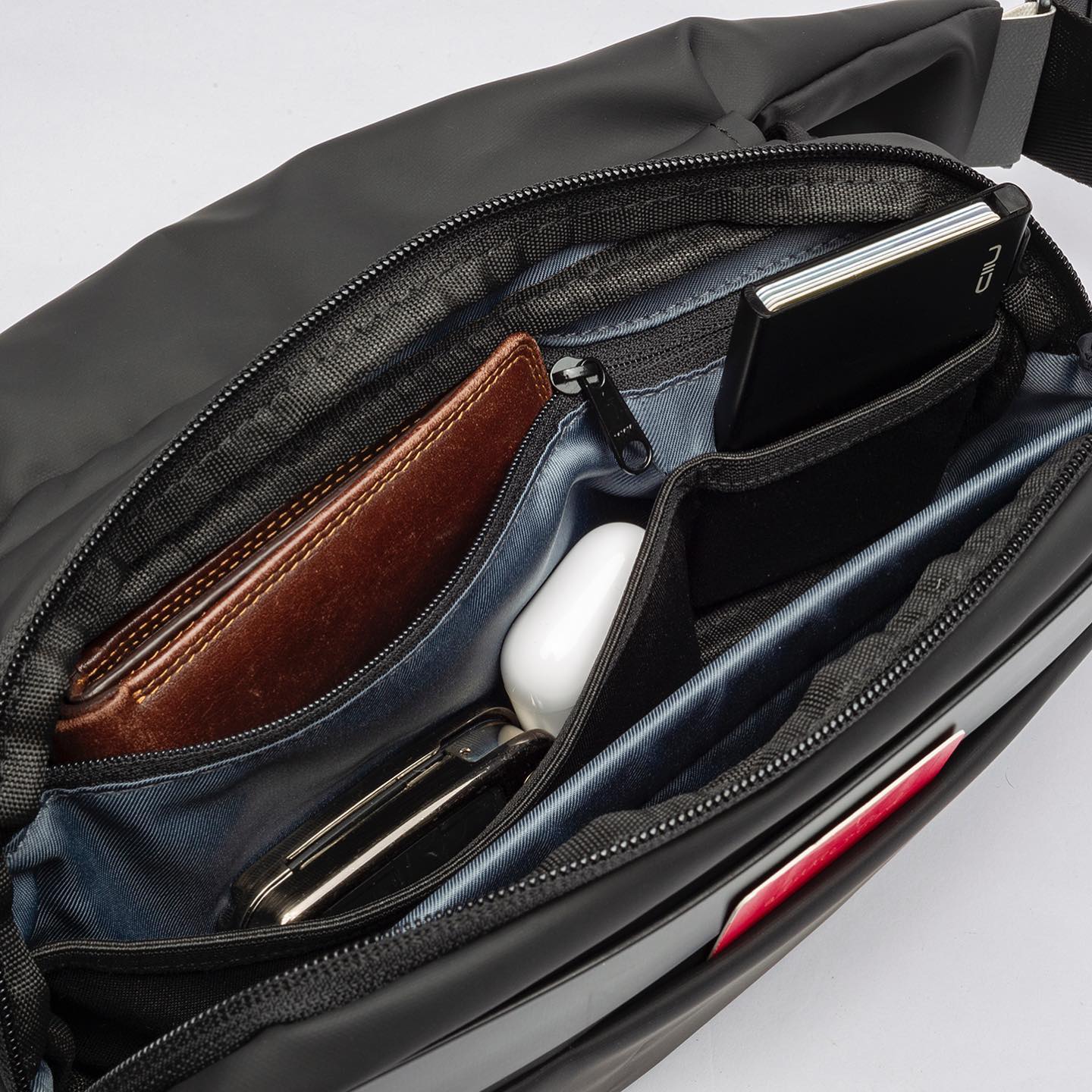 NIID_R0_Plus_Sling_Bag_FAQ.jpg