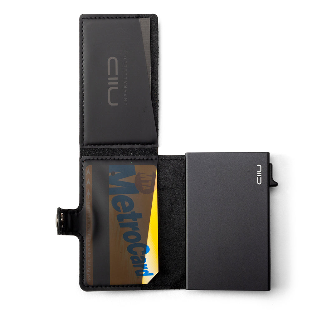 I-slide ang Mini Wallet 